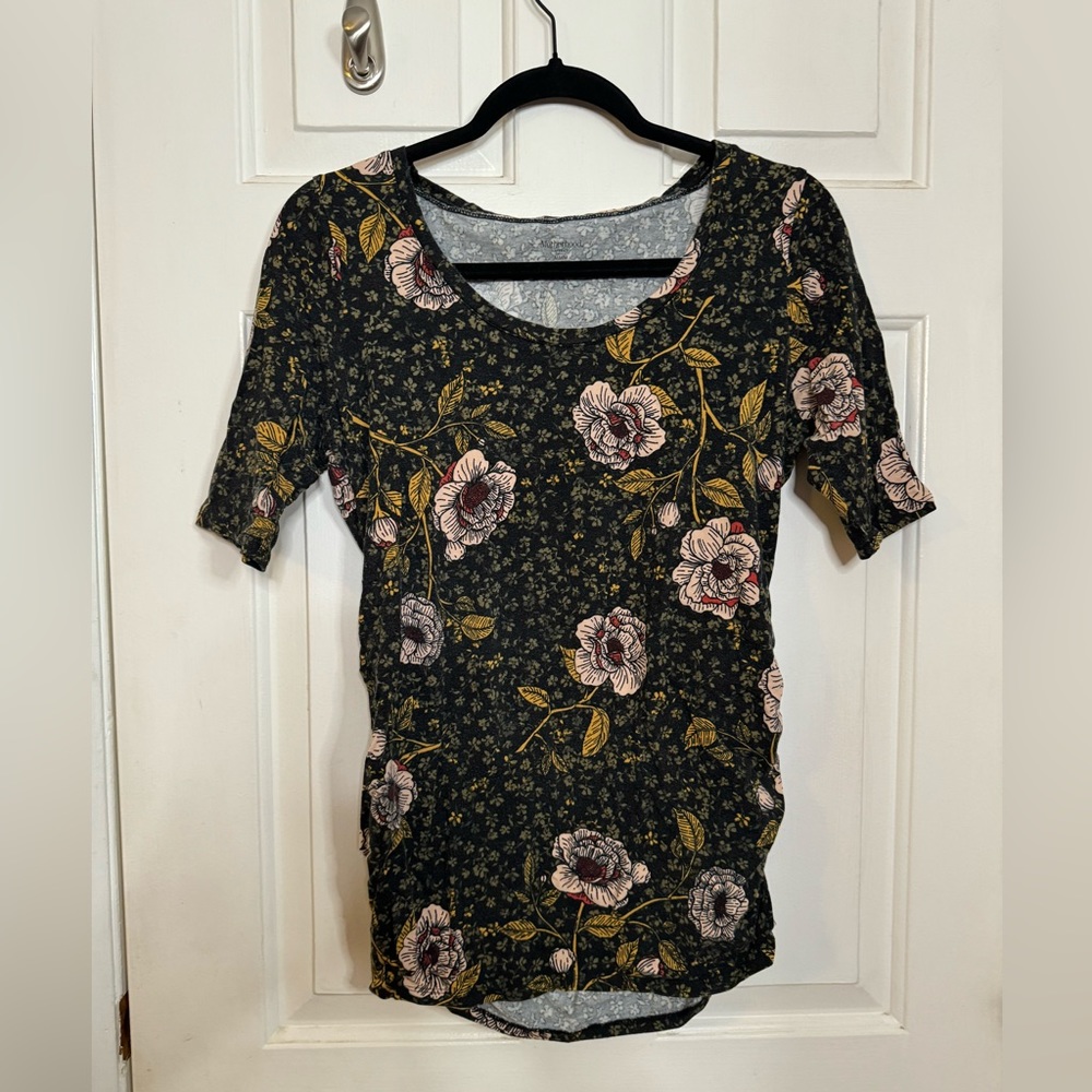 Motherhood Maternity floral top